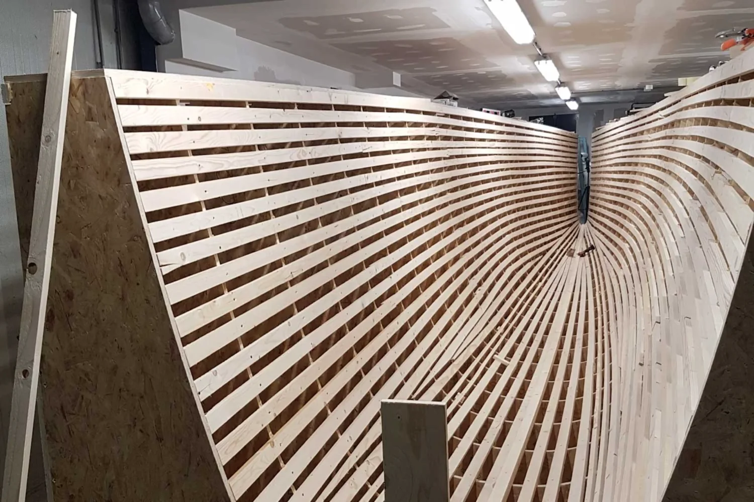 Houten lattenframe voor een rompmal